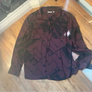 Halogen Burgundy and Black Geometric Print Button Down Blouse Size Large